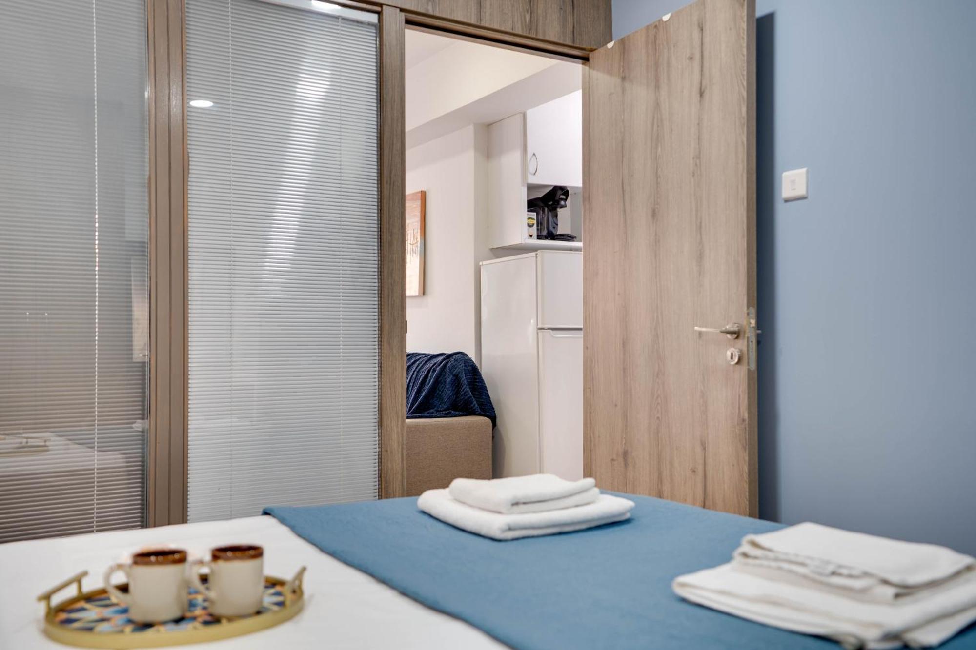 Atlantis Apartments 50M From Makenzy Seafront Ларнака Экстерьер фото